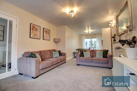 17 Hothorpe Close, Binley, Coventry, CV3 2HX