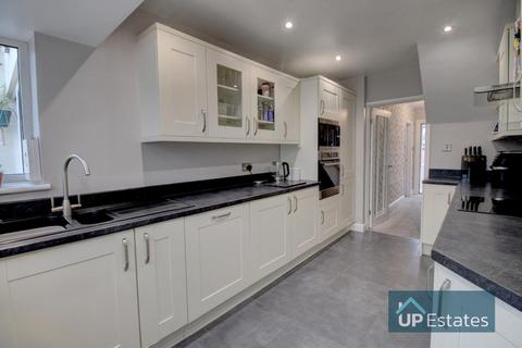 17 Hothorpe Close, Binley, Coventry, CV3 2HX