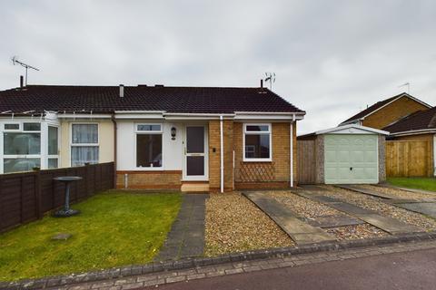 2 bedroom semi-detached bungalow to rent, Driffield, YO25 6XQ