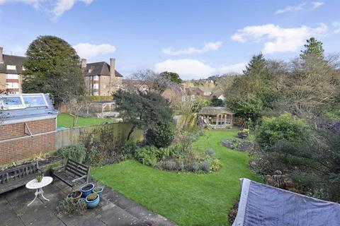 6 bedroom terraced house for sale, Portsmouth Road, Guildford