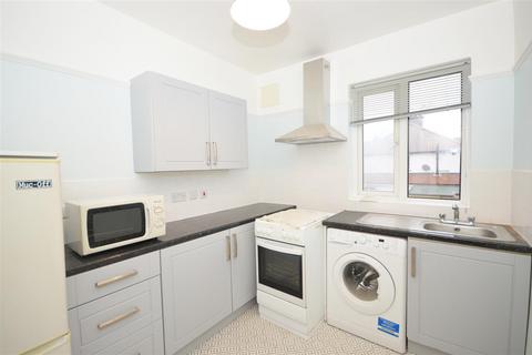 1 bedroom apartment to rent, Bicester Road, Richmond