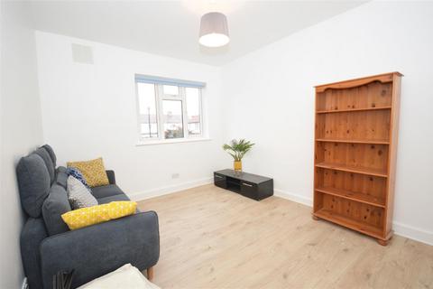 1 bedroom apartment to rent, Bicester Road, Richmond