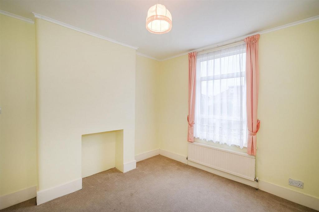 22 Gordon road-3 web.jpg
