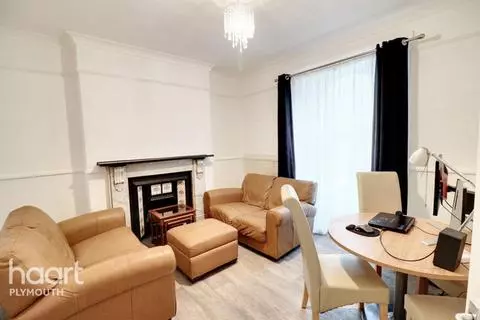 1 bedroom in a house share to rent – pohled 3