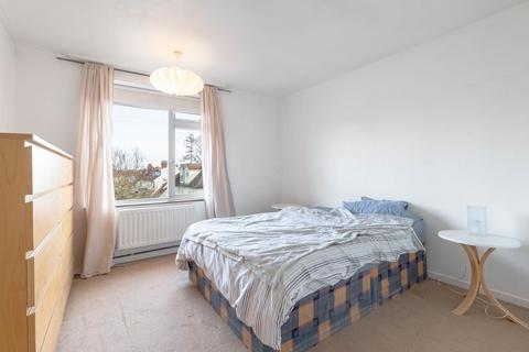 11 Dalegarth, Cambridge, CB4 2AG