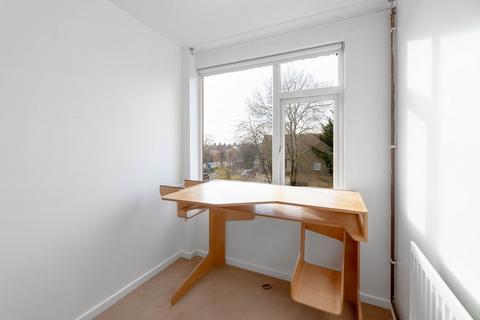 11 Dalegarth, Cambridge, CB4 2AG