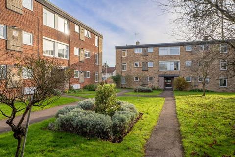 11 Dalegarth, Cambridge, CB4 2AG