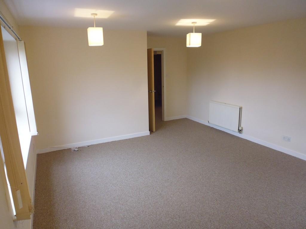 Flat3.2 2 Whitehill Place6