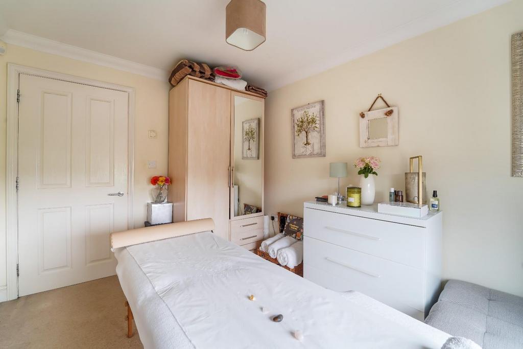 GAINSBOUROUGH COURT, (14of34) -25.jpg