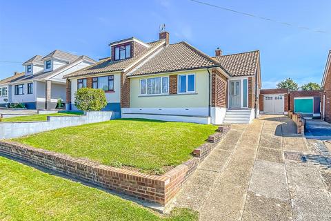 2 bedroom semi-detached bungalow for sale, Broadlands Avenue, Rayleigh SS6