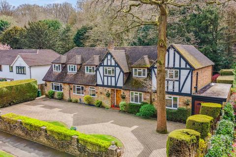 5 bedroom detached house for sale, Valley Road, Rickmansworth WD3