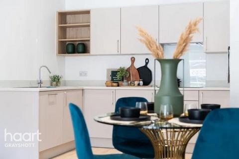 2 Bed Apartments at Whiteley Meadows