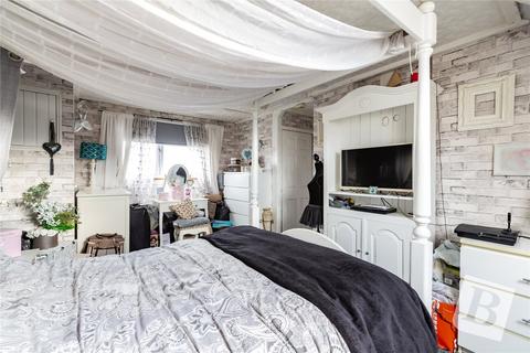 134 Frederick Road, Rainham, RM13 8NS