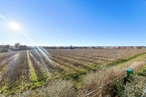 3 bedroom end of terrace house for sale, Crescent Place, Otterham Quay Lane, Rainham, Gillingham, ME8