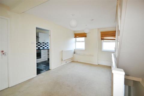 3 bedroom duplex for sale, High Street, Buckingham MK18