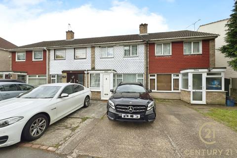 3 bedroom terraced house for sale, Hanworth Road, HOUNSLOW TW4