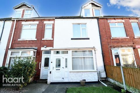 2 bedroom terraced house for sale, Radcliffe Mount, Bentley, Doncaster