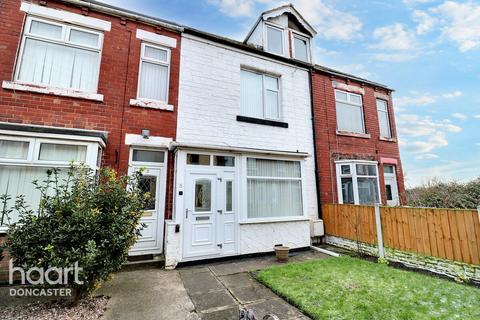 2 bedroom terraced house for sale, Radcliffe Mount, Bentley, Doncaster