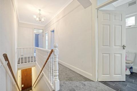 3 bedroom apartment for sale, Shaftesbury Avenue, Southchurch Park Area, Essex, SS1