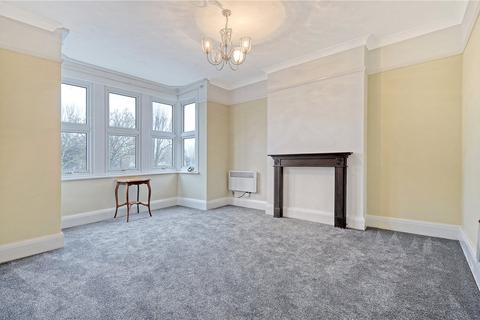 3 bedroom apartment for sale, Shaftesbury Avenue, Southchurch Park Area, Essex, SS1