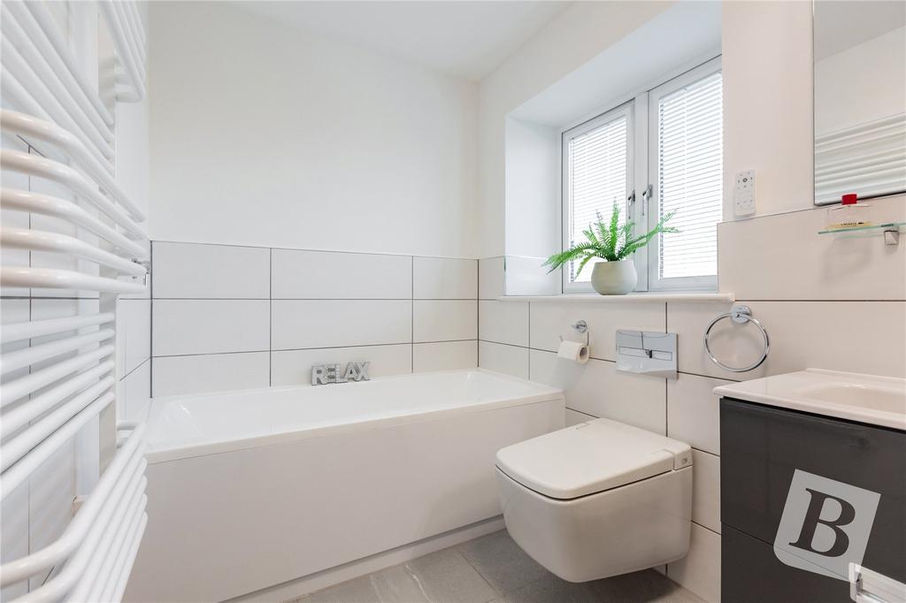 Master En-Suite