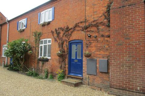 4 bedroom semi-detached house to rent, High Street, Welford