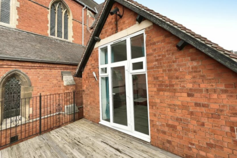 4 bedroom semi-detached house to rent, Lincoln LN2