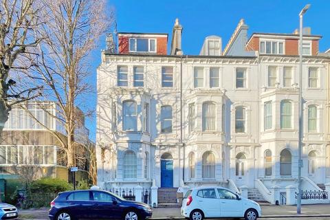 2 bedroom apartment for sale, Tisbury Road, Hove