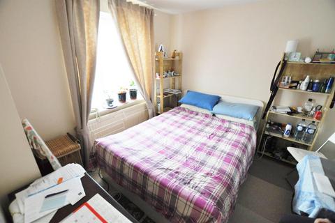 1 bedroom maisonette to rent, Park Place, Park Street