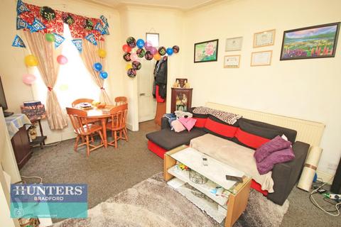 3 bedroom terraced house for sale, (SR) - Southfield Lane Great Horton, Bradford, West Yorkshire, BD7 3DN