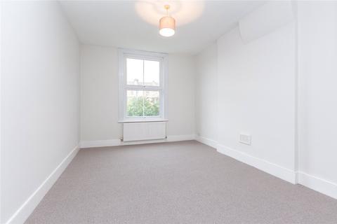 2 bedroom apartment to rent, Sangley Road, London, SE25