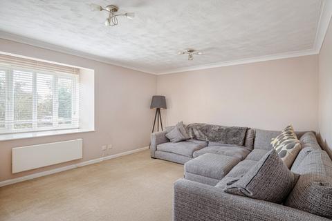 1 bedroom apartment for sale, Hunters Court, Elsenham, Bishop's Stortford, Herts, CM22