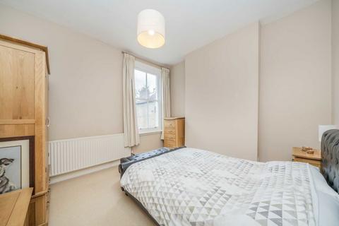 19 Ribblesdale Road, London, SW16 6SF