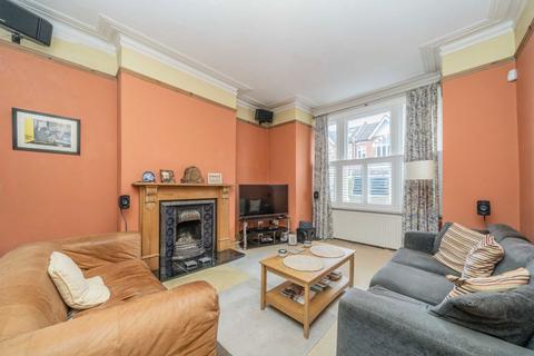 4 bedroom semi-detached house for sale, Ribblesdale Road, London SW16