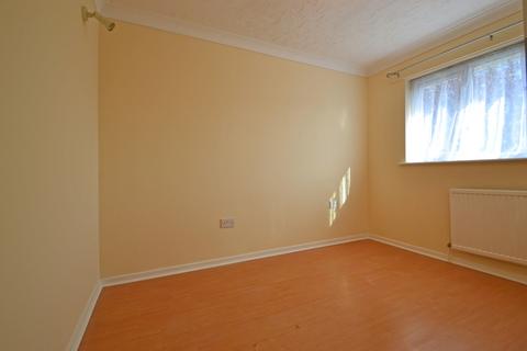 3 bedroom end of terrace house to rent, Sittingbourne ME10