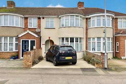 3 bedroom terraced house for sale, Berwick Avenue, Hayes, UB4 0NH