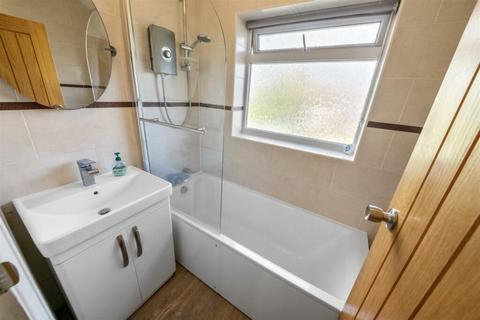 109 Berwick Avenue, Hayes, UB4 0NH