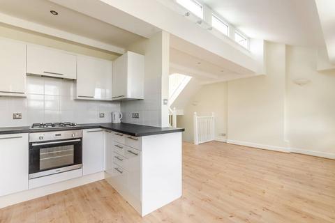 2 bedroom flat to rent, Queens Gate, South Kensington, London, SW7