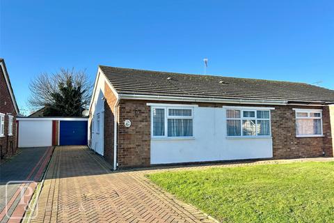 2 bedroom bungalow for sale, Stanley Road, Clacton-on-Sea, Essex, CO15