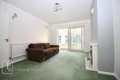 2 bedroom bungalow for sale, Stanley Road, Clacton-on-Sea, Essex, CO15