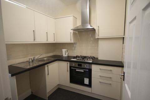 2 bedroom flat to rent, 116A Montagu Street, Kettering