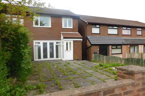 3 bedroom property to rent, Busk Walk, Chadderton