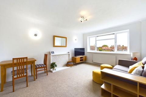 1 bedroom flat for sale, Harley Court, St. Michaels Road, Worthing, West Sussex, BN11