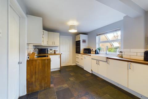 4 bedroom detached house for sale, Stourhead Drive, East Hunsbury, Northampton,  NN4 0UH