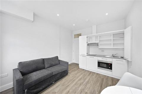 Studio to rent, Egerton Gardens Mews, Knightsbridge SW3