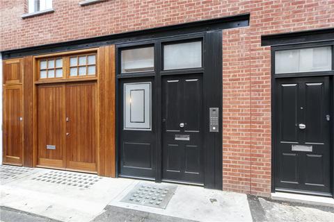 Studio to rent, Egerton Gardens Mews, Knightsbridge SW3