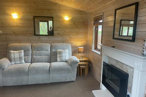 2 bedroom lodge for sale, Campsie Glen Holiday Park