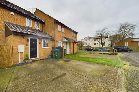 2 bedroom terraced house for sale, Turner Close, Aylesbury HP20