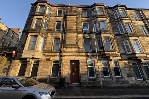 2 bedroom flat to rent, Walker Street, Paisley