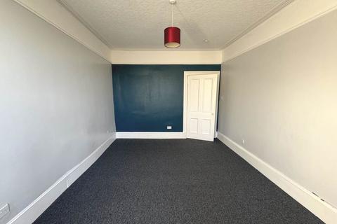 2 bedroom flat to rent, Walker Street, Paisley